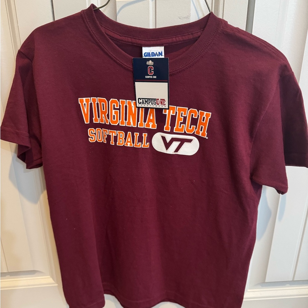 Gildan Virginia Tech Maroon Tee YOUTH SIZE M